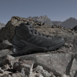 Мужская обувь adidas Terrex Eastrail 2.0 Mid Rain.Rdy Hiking HP8600 - черные