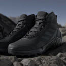 Мужская обувь adidas Terrex Eastrail 2.0 Mid Rain.Rdy Hiking HP8600 - черные