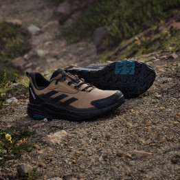 Мужская обувь adidas Terrex Anylander Rain.Rdy Hiking JQ9961 - бежевые