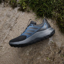 Мужская обувь adidas Terrex Tracefinder 2 Climaproof JR7769 - черно-синие