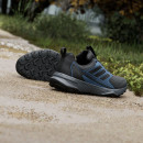 Мужская обувь adidas Terrex Tracefinder 2 Climaproof JR7769 - черно-синие