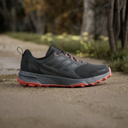 Мужская обувь adidas Terrex Tracefinder 2 Climaproof JR9134 - черные
