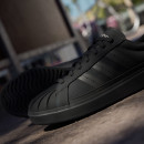 Мужская обувь adidas Sportswear Courtwave KI9955 - черные
