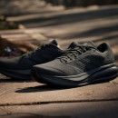 Мужские кроссовки adidas Running Response Runner 2 KJ1737 - черные