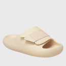 Кроссовки Crocs Mellow Luxe Recovery 209413-2DS - бежевые