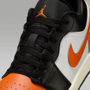 Мужская обувь Nike Air Jordan 1 Low 553558-081 - многоколор