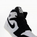 Мужские кроссовки Air Jordan 1 Mid SE DH6933-100 - черно-белые