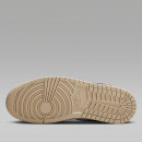 Мужские кроссовки Air Jordan 1 Mid DQ8426-153 - бело-бежевые