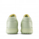 Мужские и женские кроссовки New Balance BB550MCC - зеленые