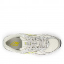 Подростковые кроссовки New Balance G7402I5 - белые