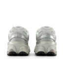 Подростковые кроссовки New Balance G90602LB - серые