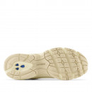 Кроссовки New Balance GR530AA - бежевые