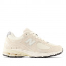 Кроссовки New Balance M2002RCC - бежевые