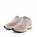 Кроссовки New Balance M2002RFC - розовые