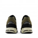 Кроссовки New Balance M2002RXU - зеленые