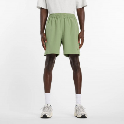 Мужские шорты New Balance MB6174CDAAR - зеленые