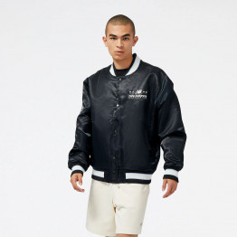 Куртка New Balance MJ31580BK - черная