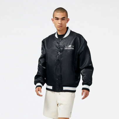 Куртка New Balance MJ31580BK - черная