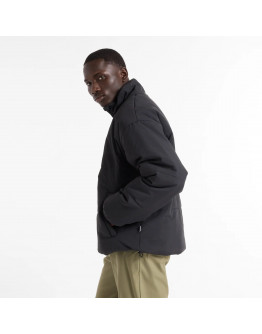 Куртка New Balance MJ44581BK - черная