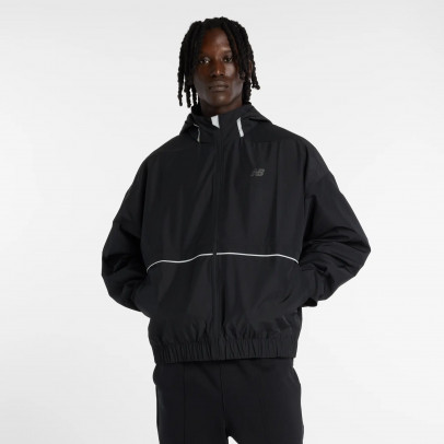 Мужская куртка New Balance MJO5BXBK - черная