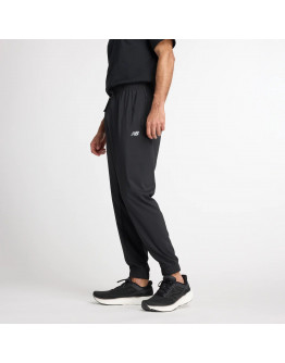 Мужские брюки New Balance MP41011BK - черные