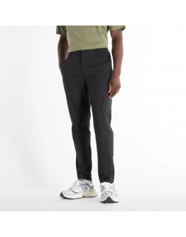 Брюки New Balance MP43554BK - черные