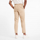 Мужские брюки New Balance MP43554SOT - бежевые