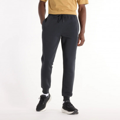 Брюки New Balance MP43904BK - черные
