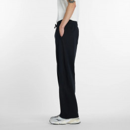 Мужские брюки New Balance MP53504BK - черные