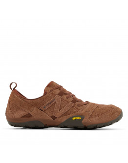Кроссовки unisex New Balance Minimus MT10OPR - коричневые