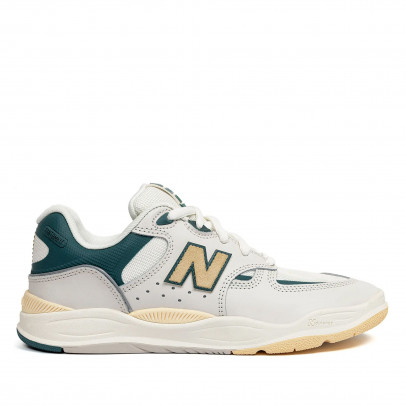 Кроссовки New Balance Numeric NM1010AL - бежевые