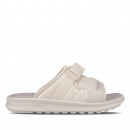 Клапки New Balance SWA330F3 - бежевые