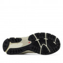 Кроссовки унисекс New Balance U2002RB - бежевые