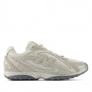 Кроссовки для женщин New Balance U204LCCB - бежевые