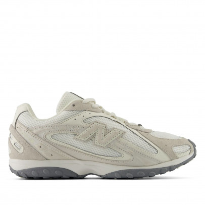Кроссовки для женщин New Balance U204LCCB - бежевые