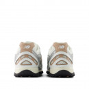 Унисекс кроссовки New Balance U204LSWA - серебристые