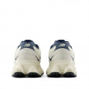 Унисекс кроссовки New Balance U906089J - бежевые