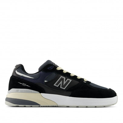 Мужские кроссовки New Balance Numeric UN933BNT - черные