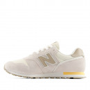 Женская обувь New Balance W373686 - бежевые