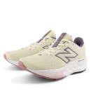 Женская обувь New Balance W5207J8 - бежевые