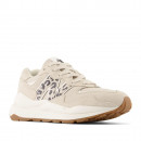 Кроссовки New Balance W5740APB - бежевые