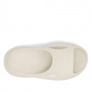 Женские шлепанцы New Balance W66509TG - бежевые
