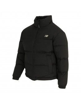 Куртка New Balance WJ34303BK - черная