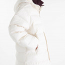 Женская куртка New Balance Boston Long Puffer WJ62Y0KBLIN - бежевый