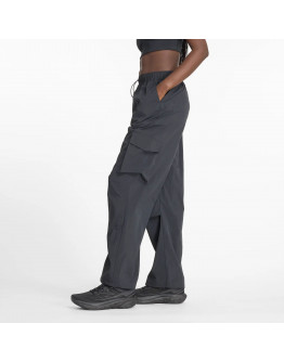 Штаны New Balance WP43534BK - черные