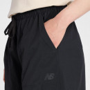 Женские брюки New Balance Cargo WP53504BK - черные