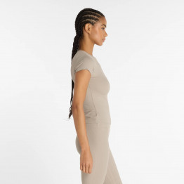 Женская футболка New Balance WT53125ADS - бежевый