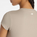 Женская футболка New Balance WT53125ADS - бежевый
