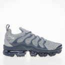 Кроссовки Nike Air Vapormax Plus 924453-019 - серые