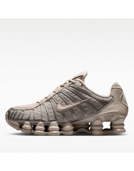 Женские кроссовки Nike Shox TL AR3566-204 - бежевые
